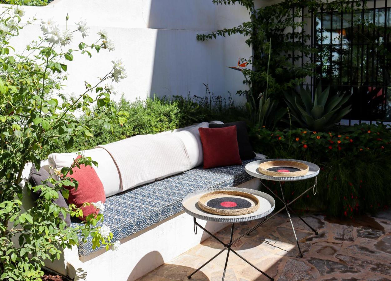 Casa Bambu - Incredible Beachside Townhouse Ferienhaus Marbella