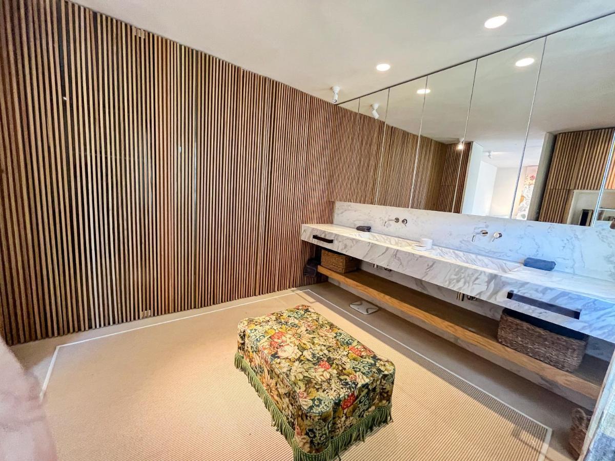 Ferienhaus Casa Bambu - Incredible Beachside Townhouse Marbella