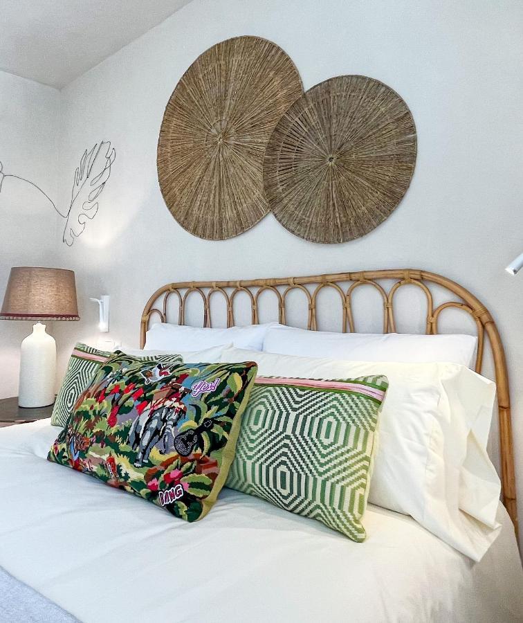 Ferienhaus Casa Bambu - Incredible Beachside Townhouse Marbella