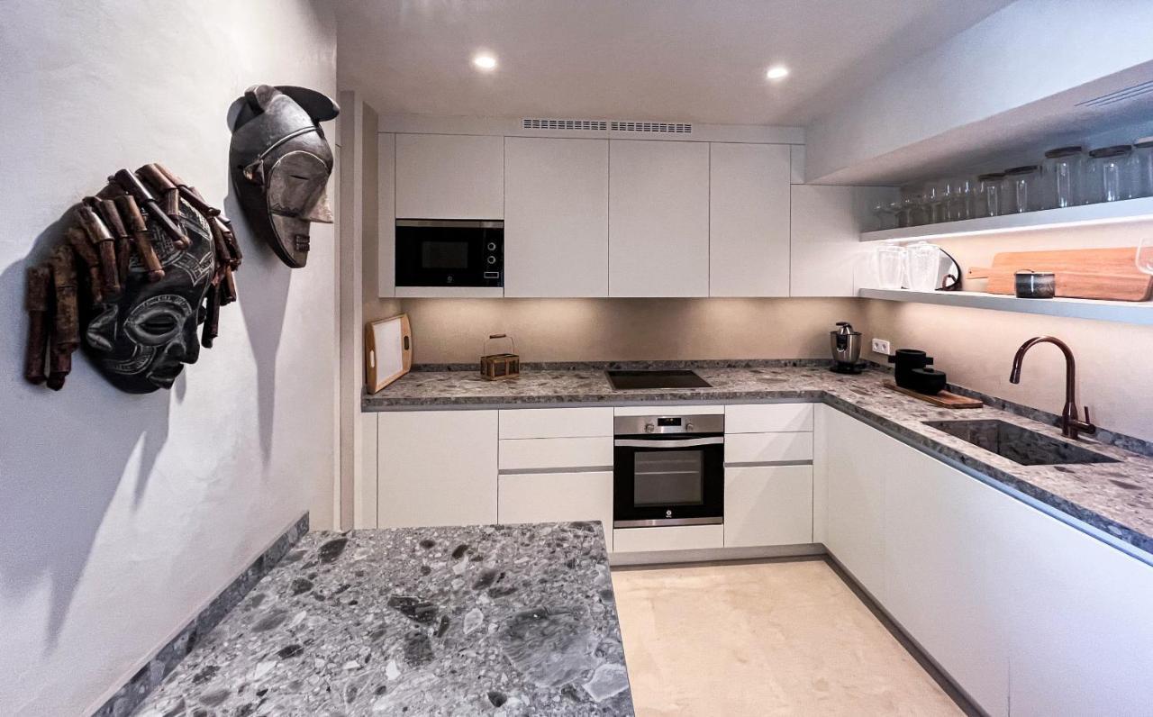 Casa Bambu - Incredible Beachside Townhouse Ferienhaus Marbella